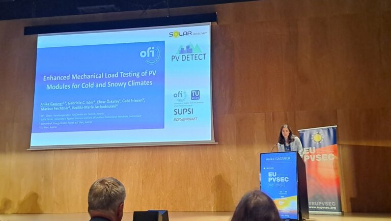 Anika Gassner hält einen Vortrag bei der EU PVSEC 2025