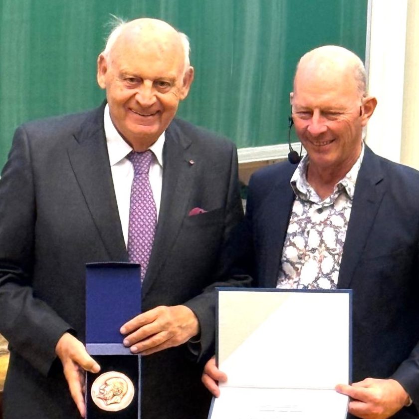 Culik-Gaertner_kleiner Übergabe der Auer-von-Welsbach-Medaille an Prof. Hubert Culik