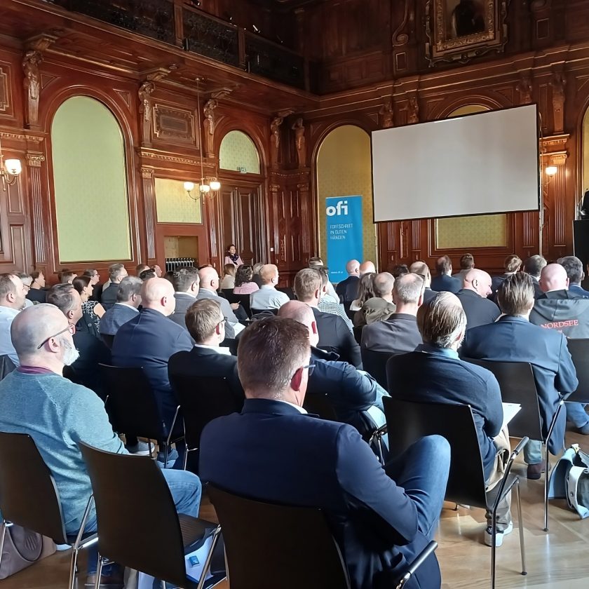 Publikum-Wiener-Sanierungstage-2023-OFI Publikum der Wiener Sanierungstage 2023 des OFI im Festsaal des ÖIAV